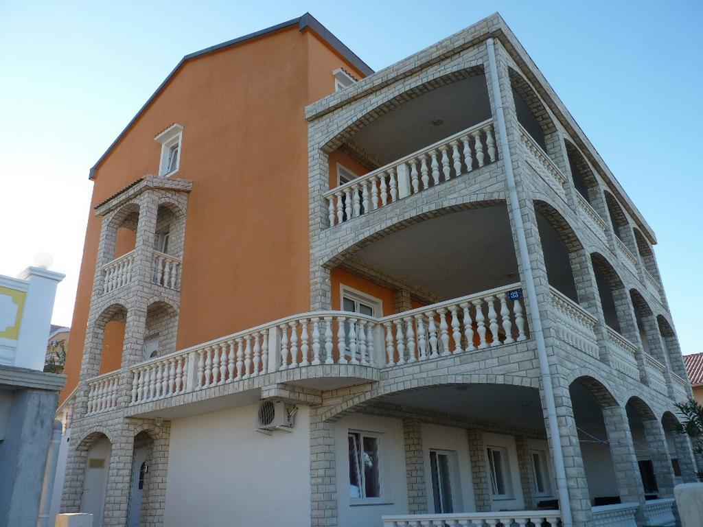 Apartments Villa Anastazija Pag Town Zewnętrze zdjęcie